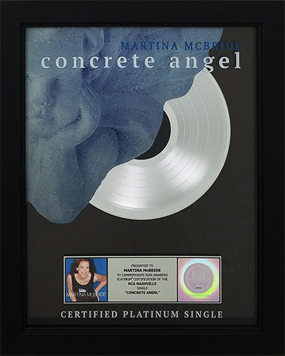 Martina McBride - Concrete Angel